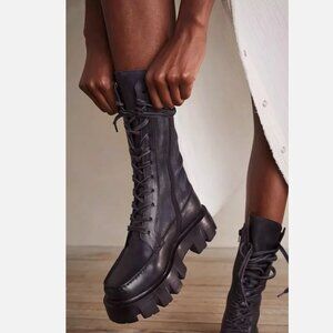 New Free People Jones Lug Sole Lace Up Boots Size 8.5 MSRP: $278 Leather